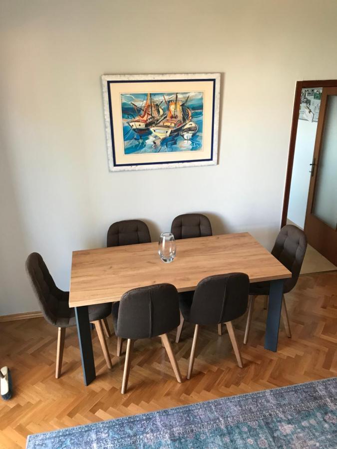 And Charming Apartment In Vantacici Малинска Экстерьер фото