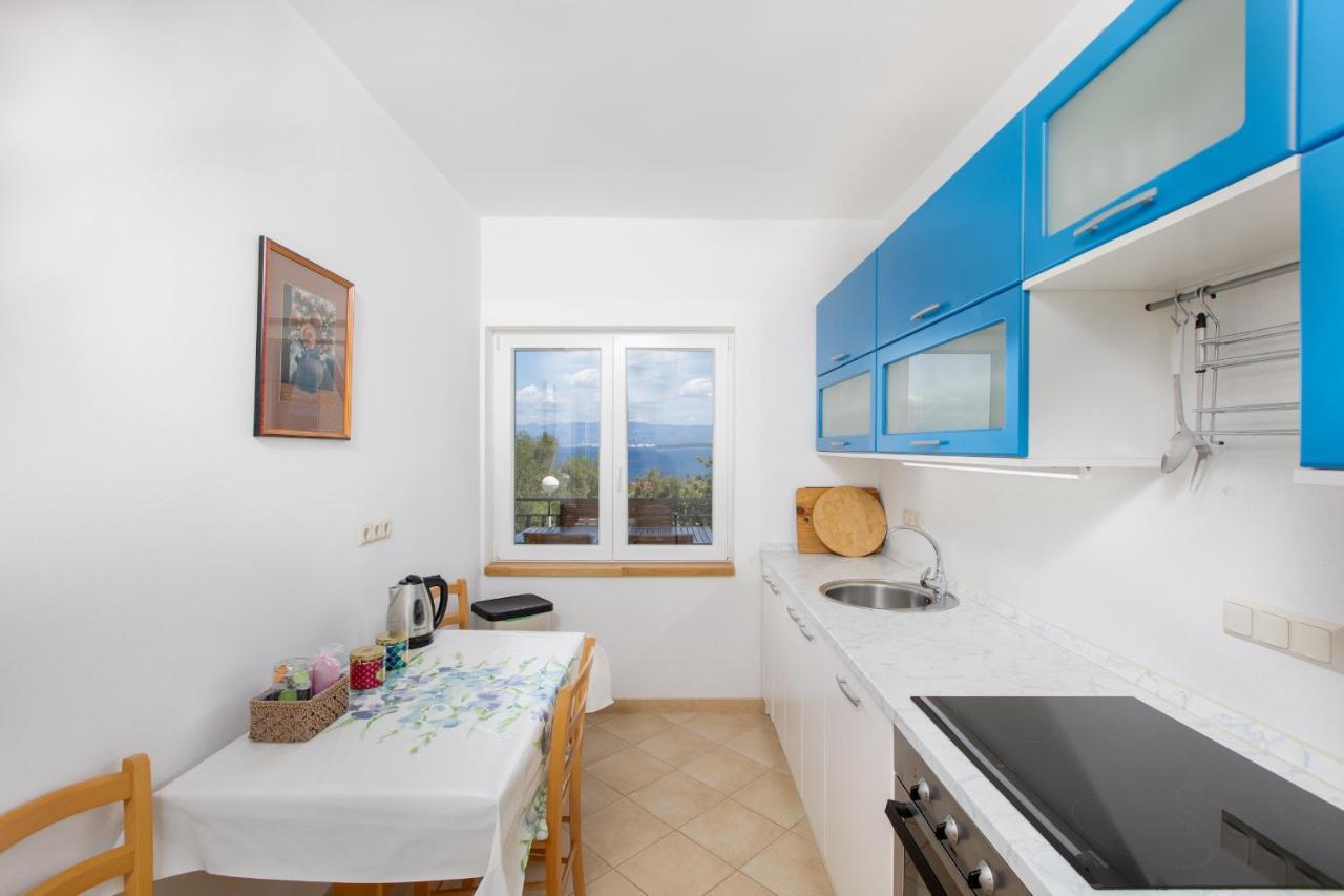 And Charming Apartment In Vantacici Малинска Экстерьер фото